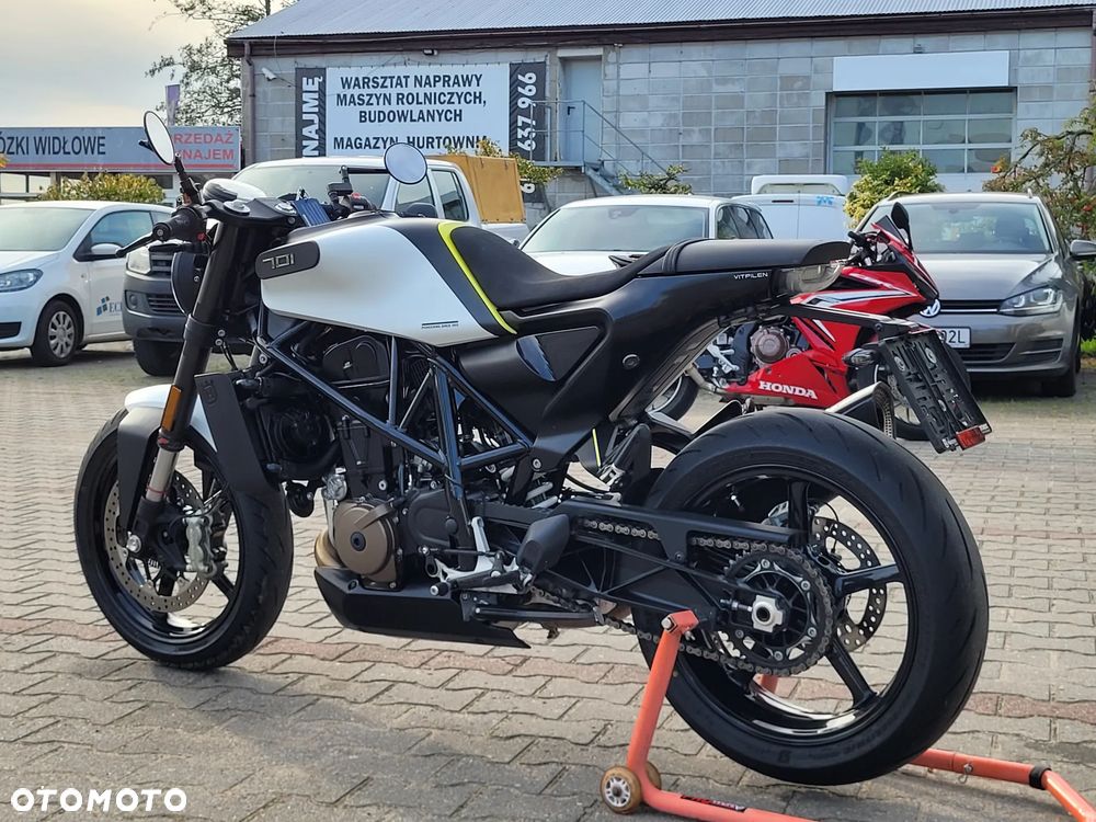 Husqvarna Vitpilen - 19