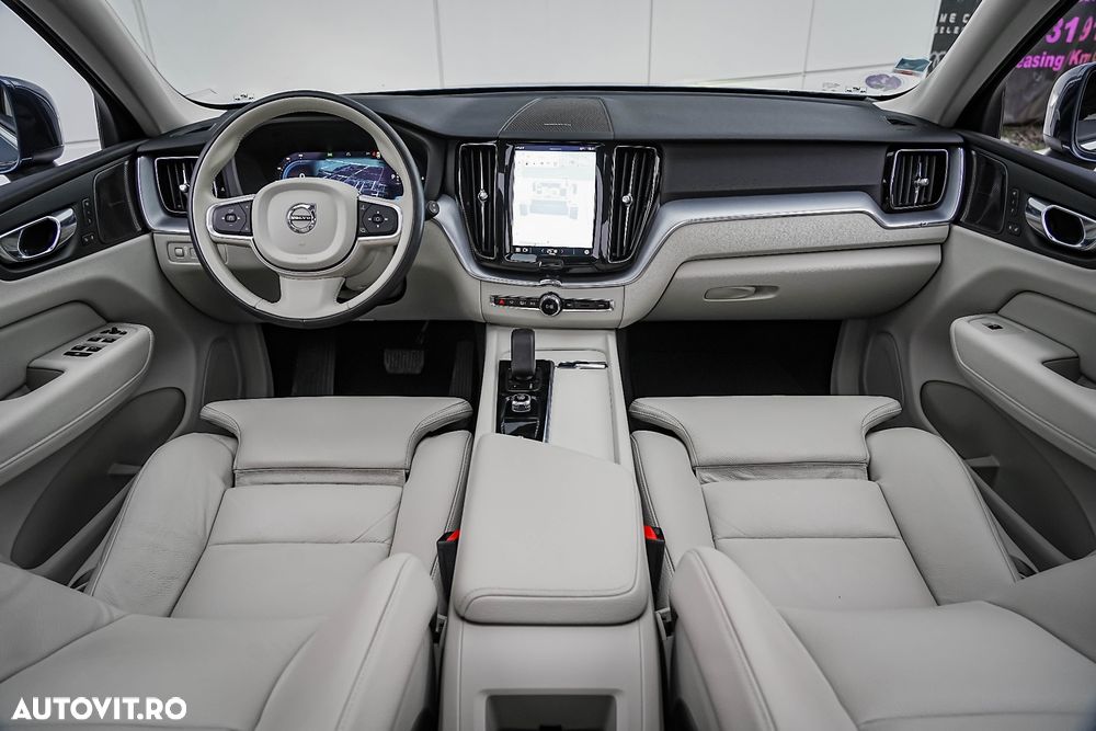 Volvo XC 60 Recharge T6 Twin Engine eAWD Inscription Expression - 3