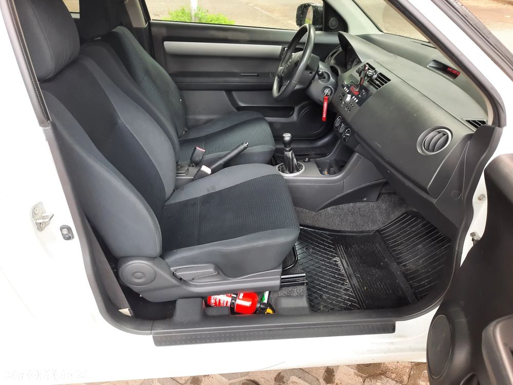 Suzuki Swift 1.3 GS - 8
