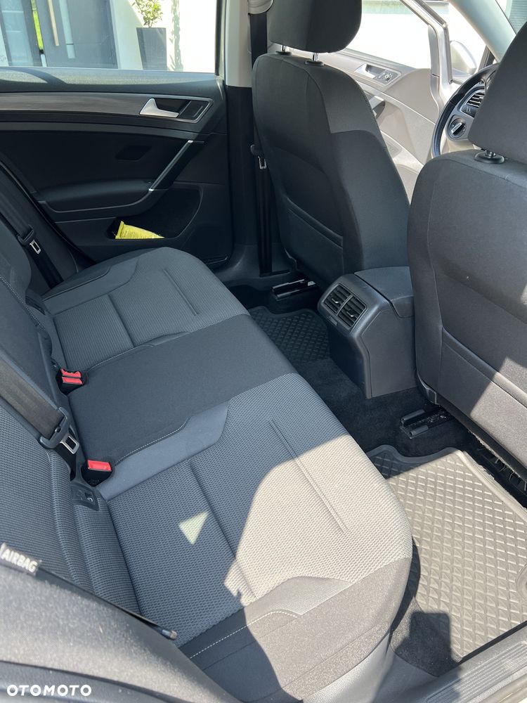 Volkswagen Golf 1.5 TSI BMT Comfortline - 8
