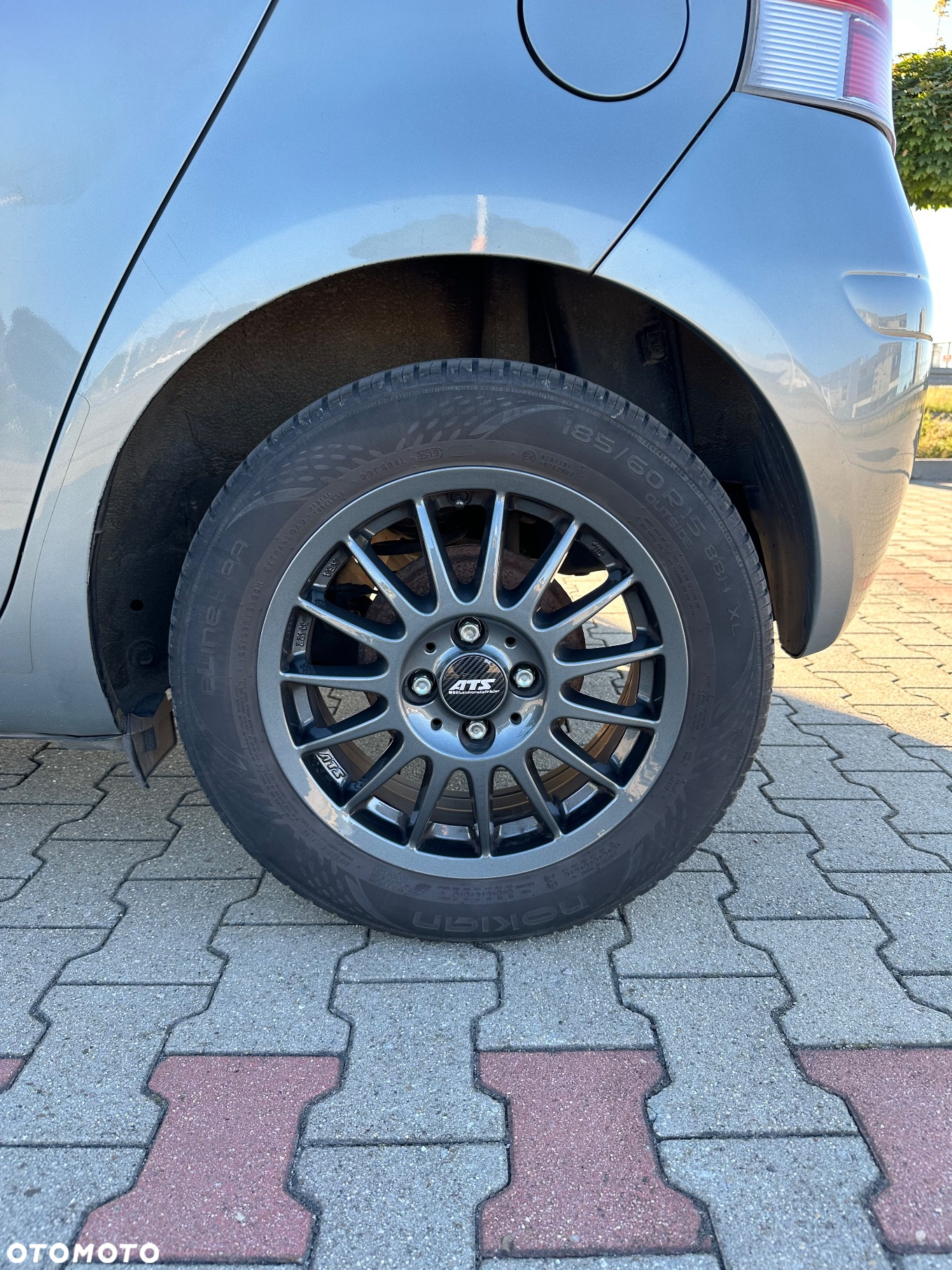 Toyota Yaris 1.33 Premium - 12