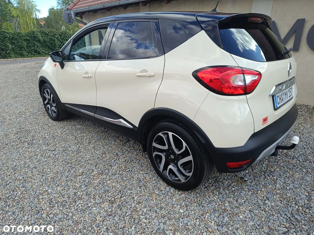 Renault Captur TCe 120 EDC Helly Hansen - 16