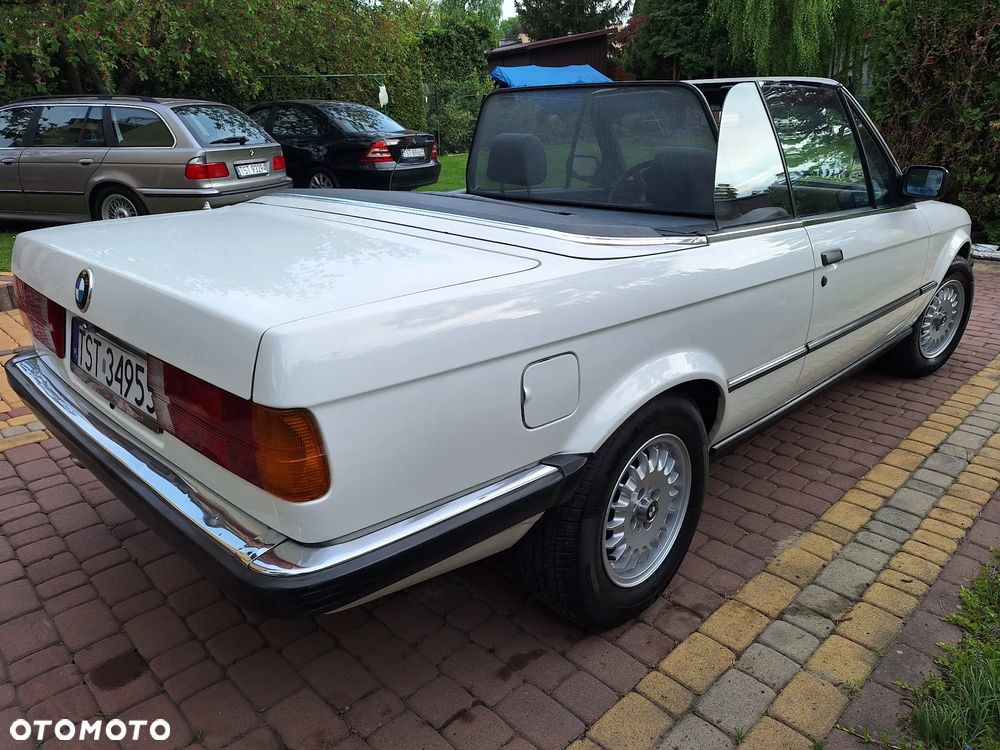 BMW Seria 3 325i - 6