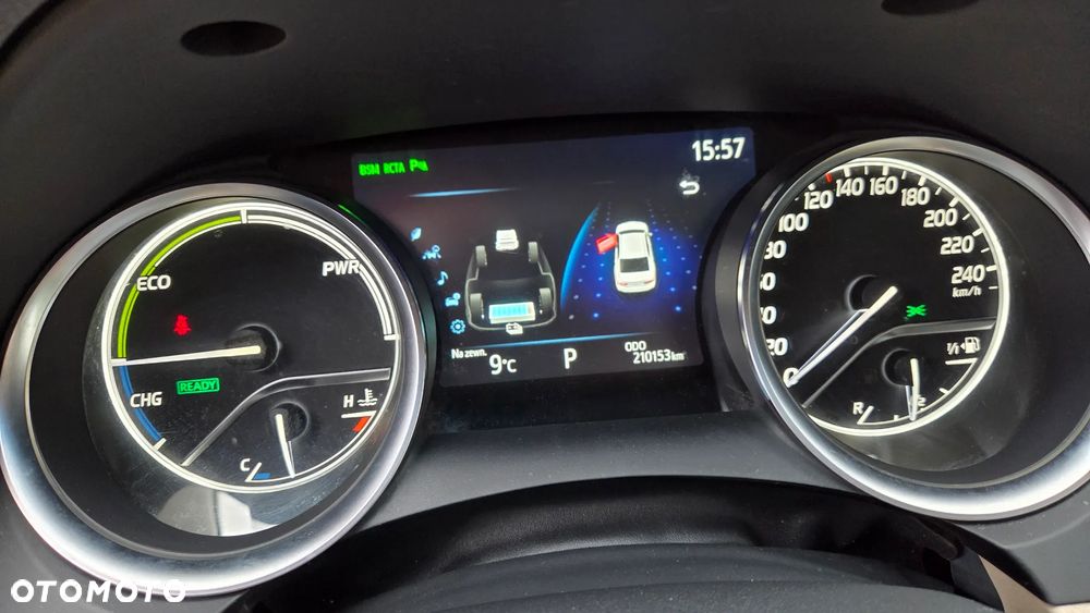 Toyota Camry 2.5 Hybrid Executive CVT - 19