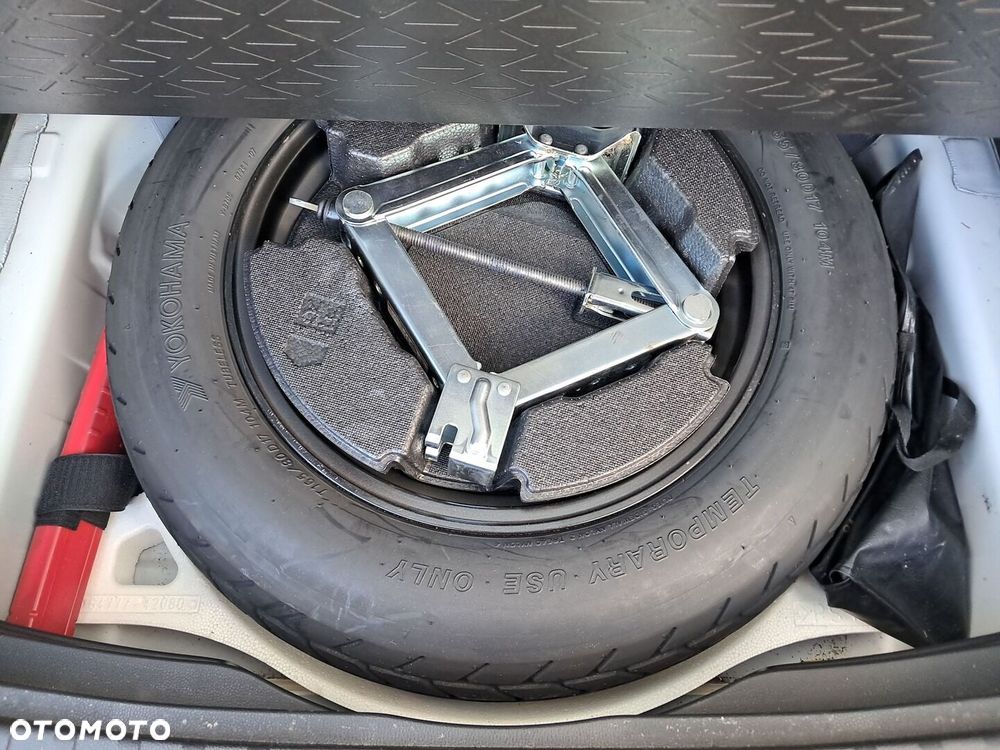Toyota RAV4 2.0 Comfort 4x2 MS - 27