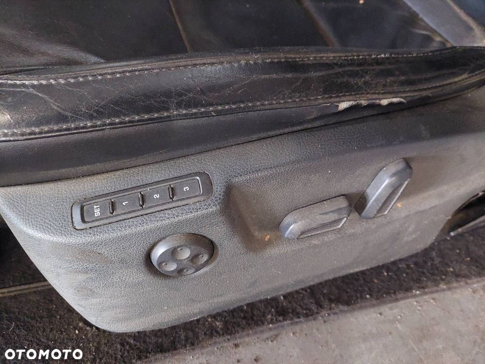FOTELE KOMPLET LEWY PRAWY KANAPA TYŁ + BOCZKI SKODA SUPERB II SEDAN - 7