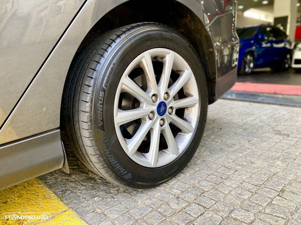 Ford Focus SW 1.5 TDCi Titanium - 11