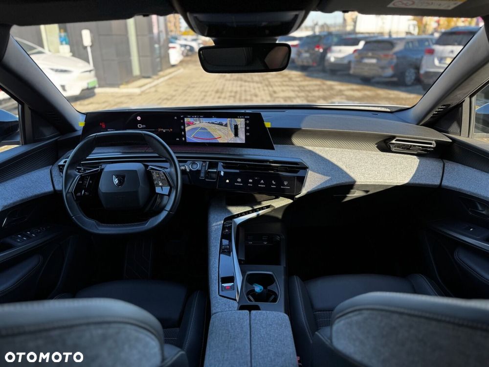 Peugeot 3008 - 11