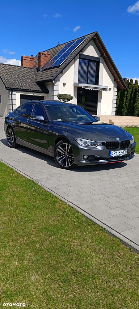 BMW Seria 3 328i Sport Line - 15