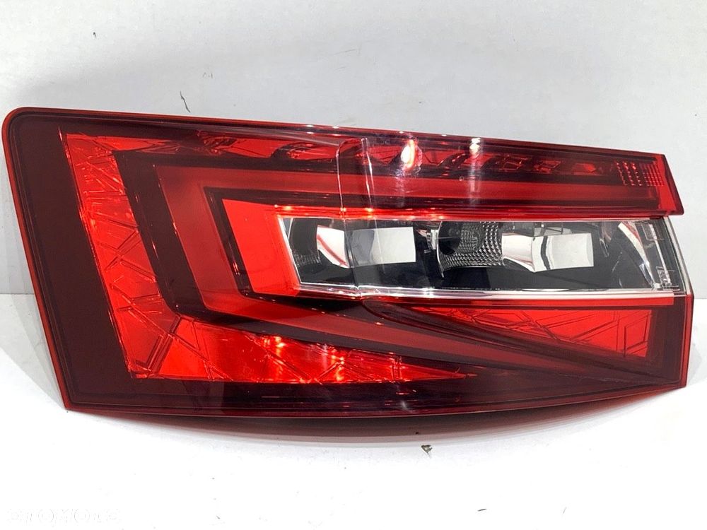 LAMPA LEWY TYŁ  SKODA SUPERB III (3V3) 2015 - 2022 2.0 TDI 110 kW [150 KM] olej napędowy 2015 - - 1