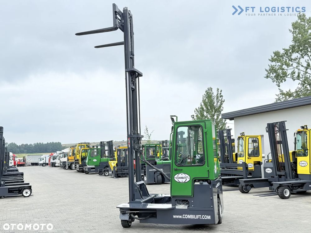 Combilift C3000 / DIESEL / TRIPLEX 4900MM / WOLNY SKOK / POZYCJONER WIDEŁ / OGRZEWANIE / PEŁNA KABINA / STAN IDEALNY / Szeroka oferta wózków czterokierunkowych i bocznych, dopasowanych do różnorodnych potrzeb i zastosowań - 34