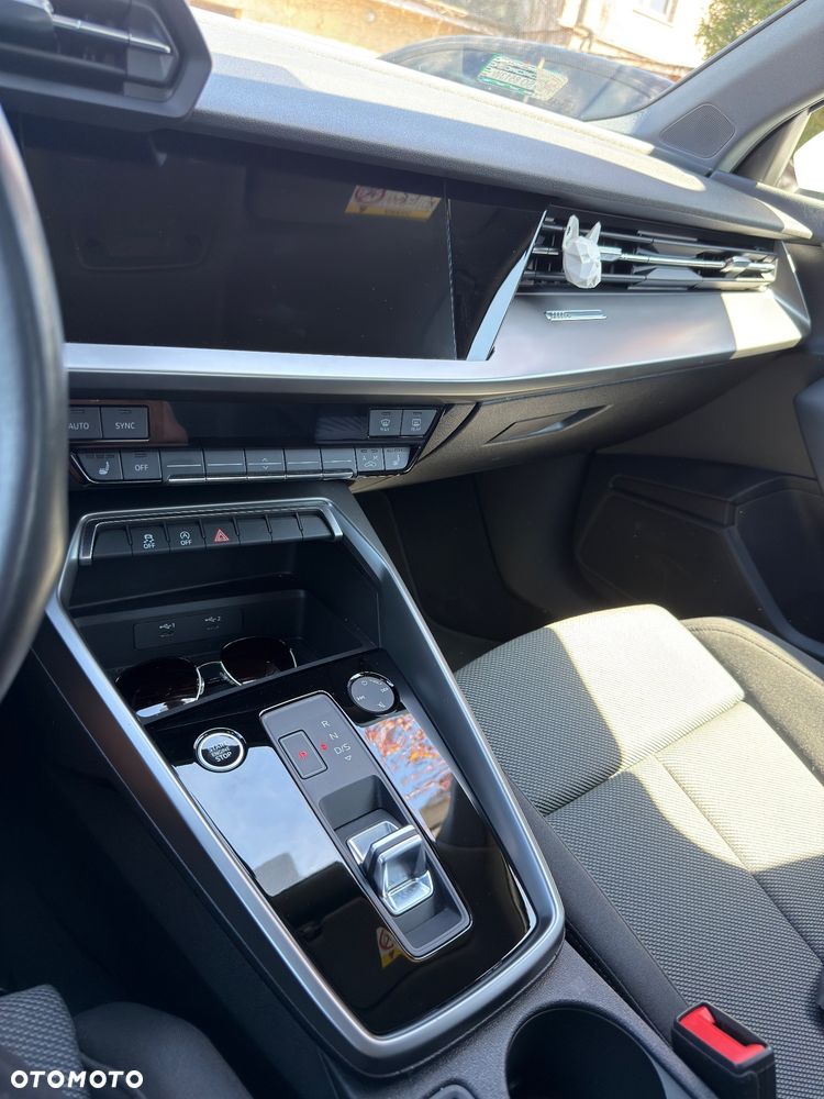 Audi A3 Sportback 35 TFSI mHEV S tronic - 8