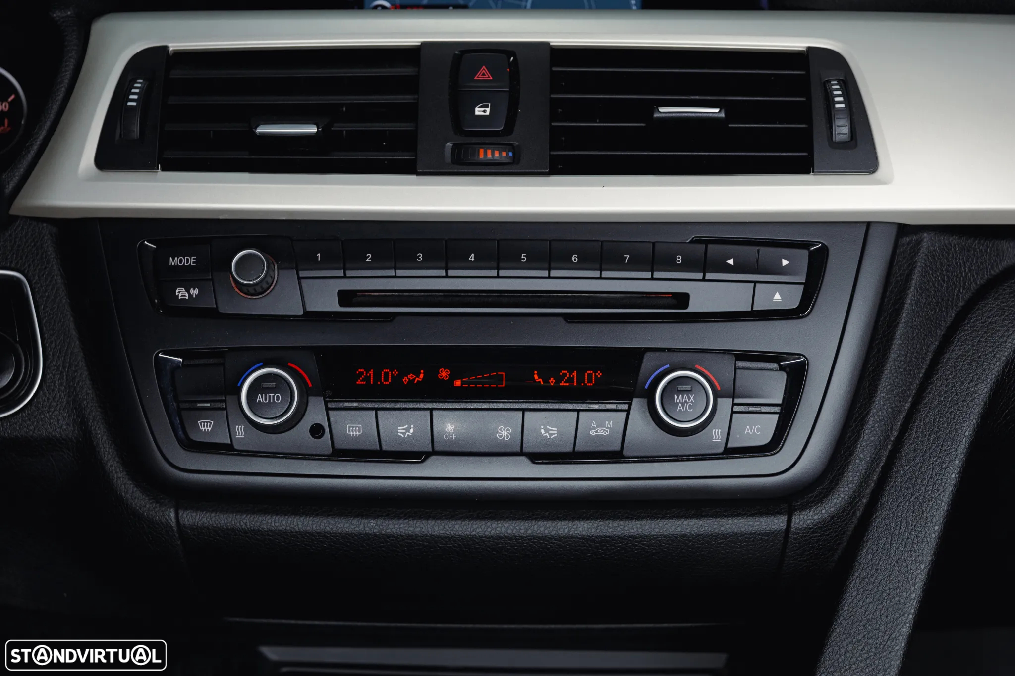 BMW 320 d Touring Auto Pack M - 10
