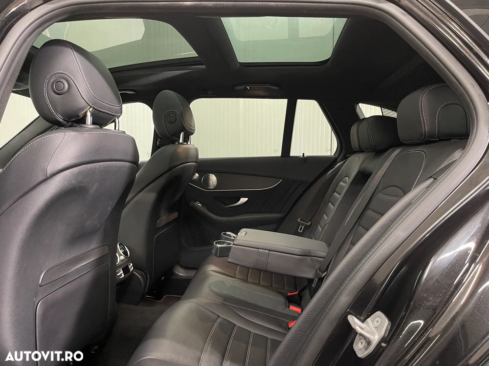 Mercedes-Benz C 300 d T 4Matic 9G-TRONIC AMG Line - 14