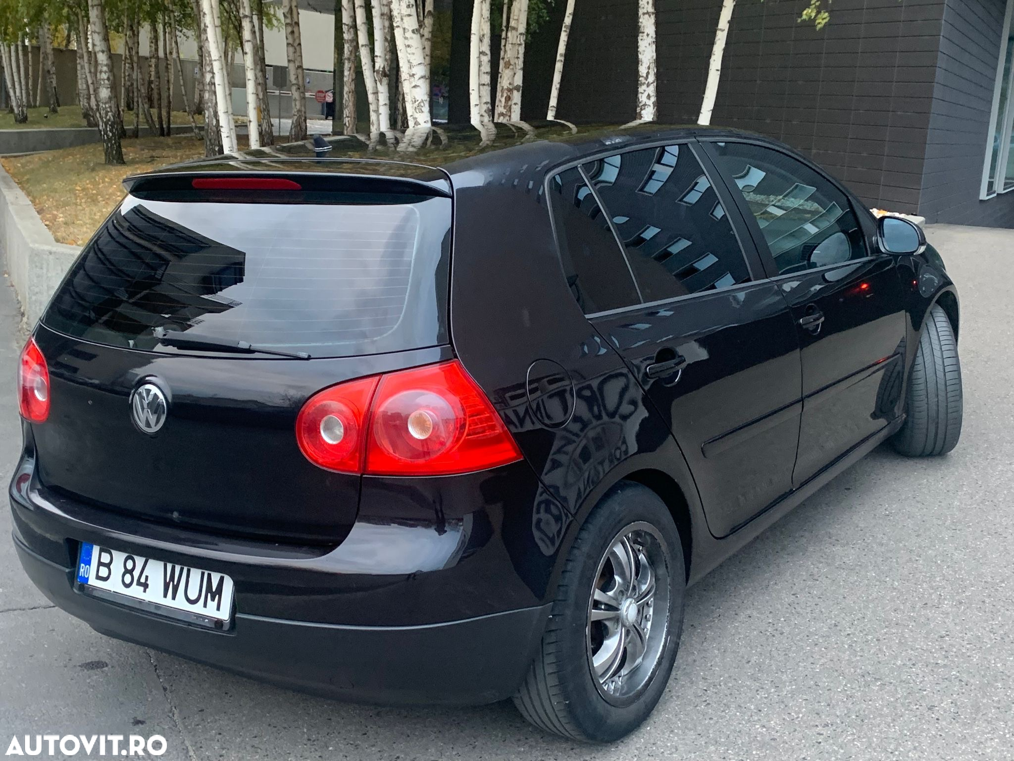 Volkswagen Golf 2.0 TDI Comfortline - 9