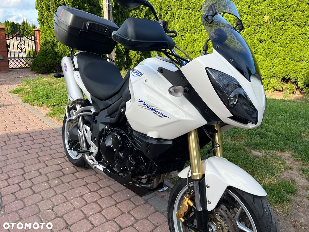 Triumph Tiger - 12