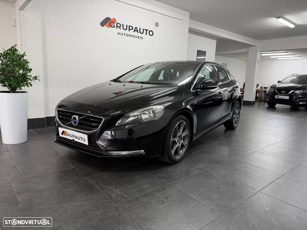 Volvo V40 1.6 D2 Volvo Ocean Race - 1