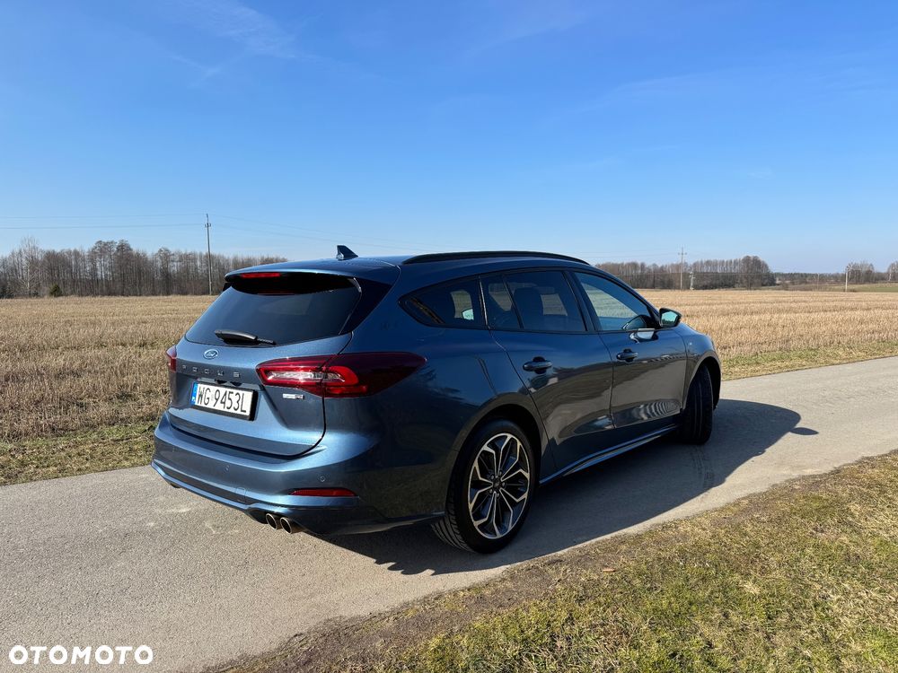 Ford Focus 1.0 EcoBoost mHEV ST-Line - 16