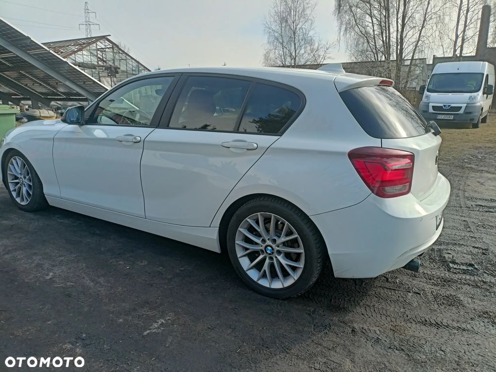 BMW Seria 1 116i - 3