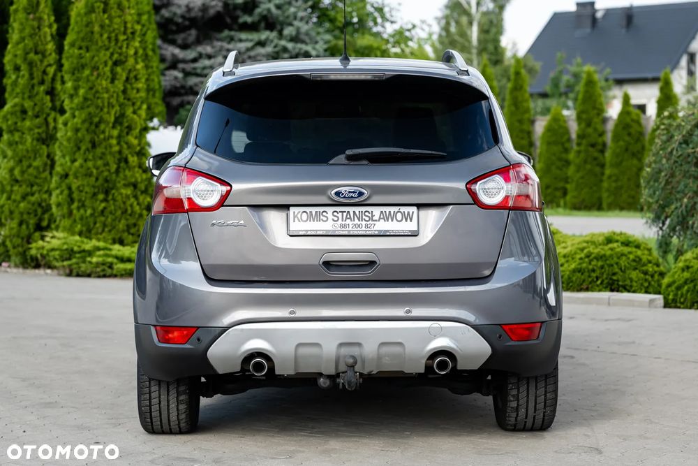 Ford Kuga 2.0 TDCi 2x4 Titanium - 13