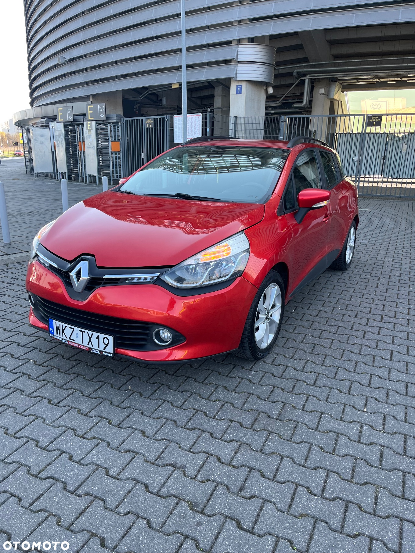 Renault Clio (Energy) TCe 90 Start & Stop INTENS - 14