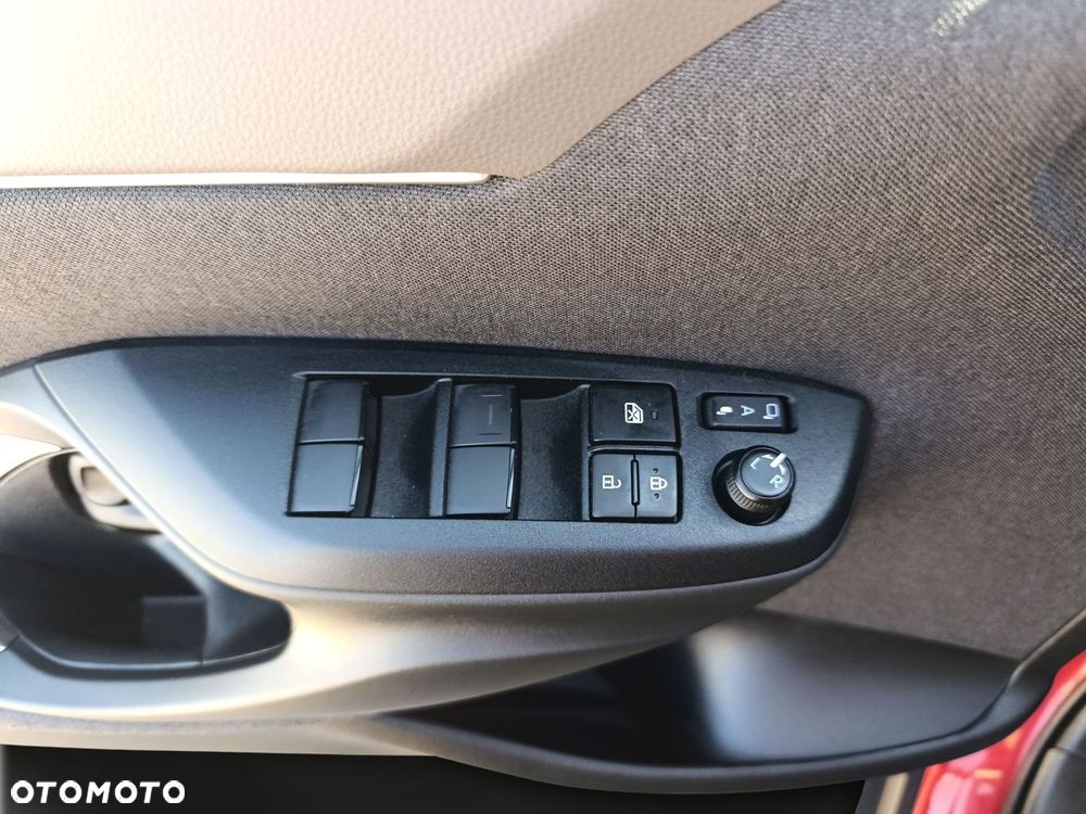 Toyota Yaris Cross Hybrid 1.5 Executive AWD - 26
