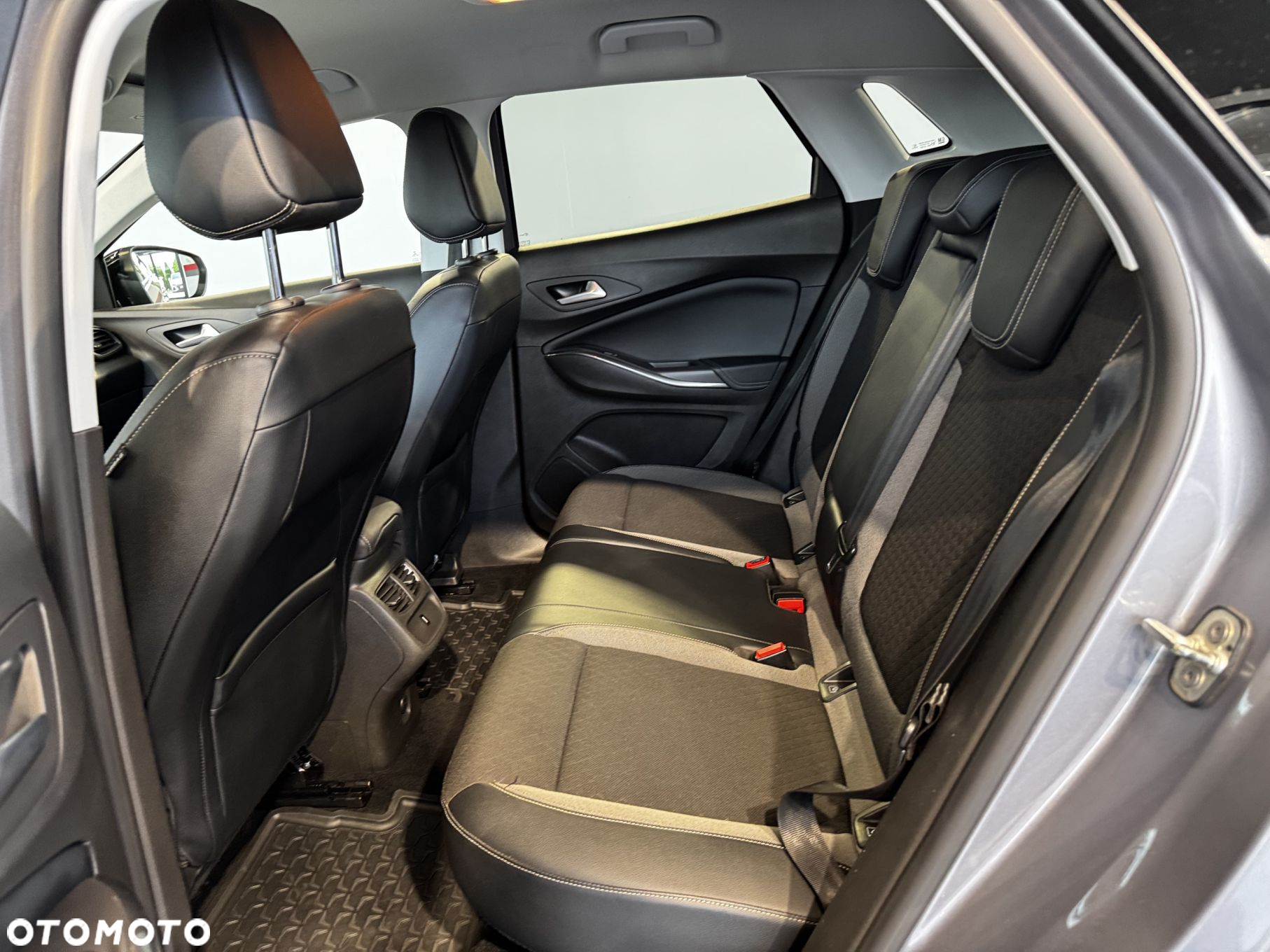 Opel Grandland X - 17