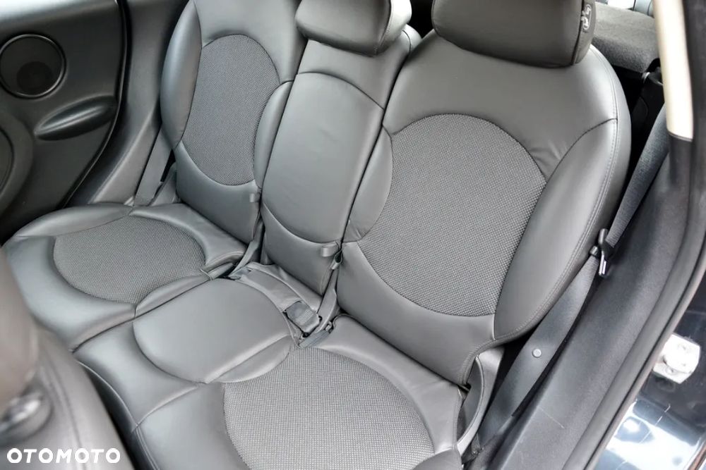 MINI Countryman Cooper D - 17