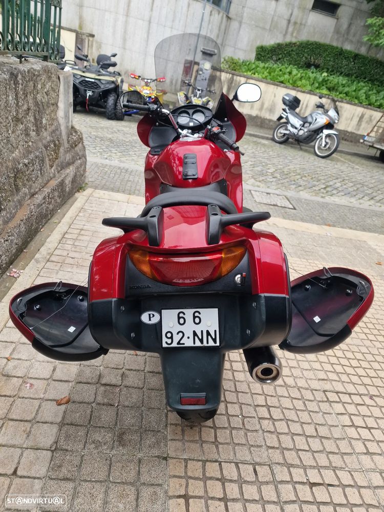 Honda Deauville - 17