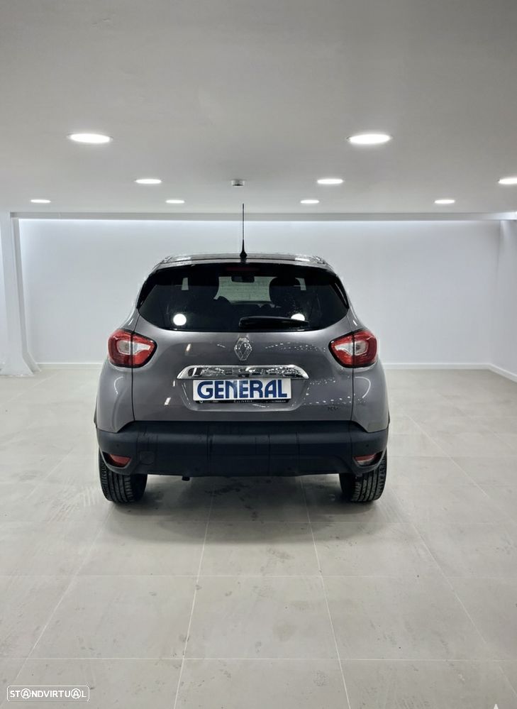 Renault Captur 0.9 TCE Exclusive - 6