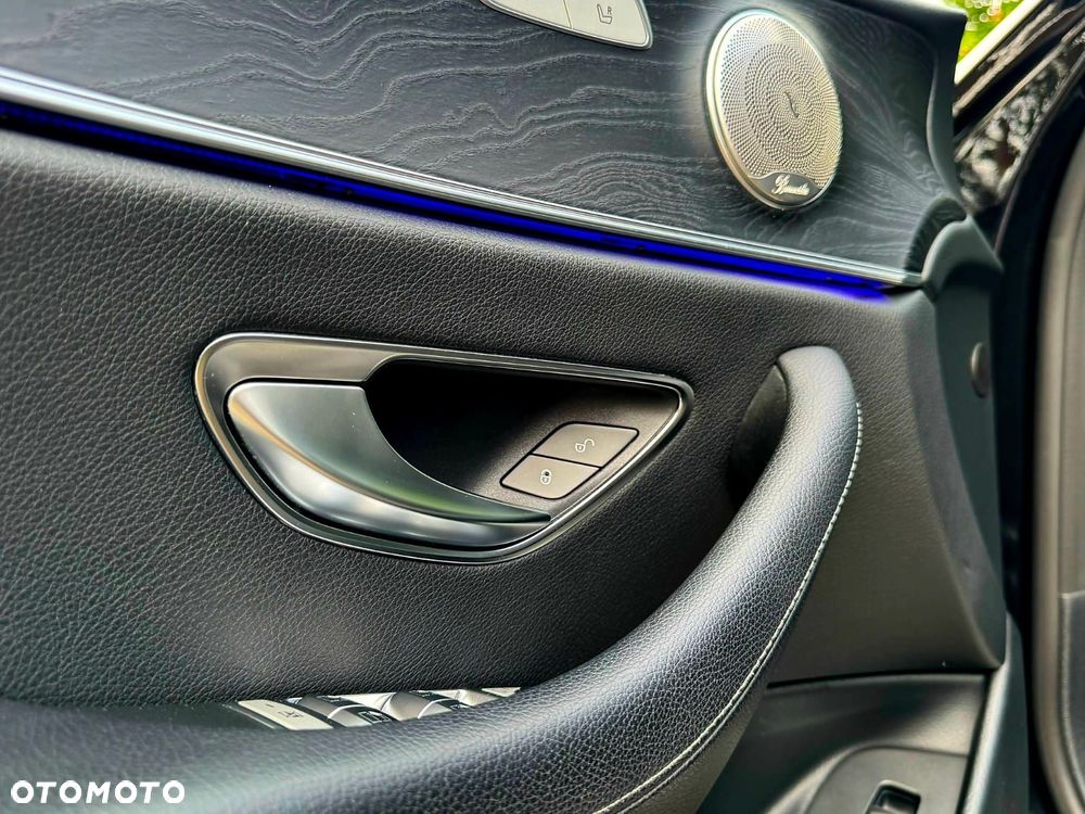 Mercedes-Benz Klasa E 350 D 9G-TRONIC Avantgarde - 26