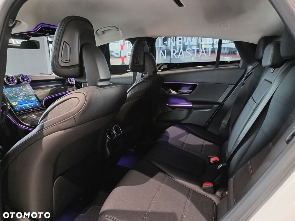 Mercedes-Benz GLC - 16