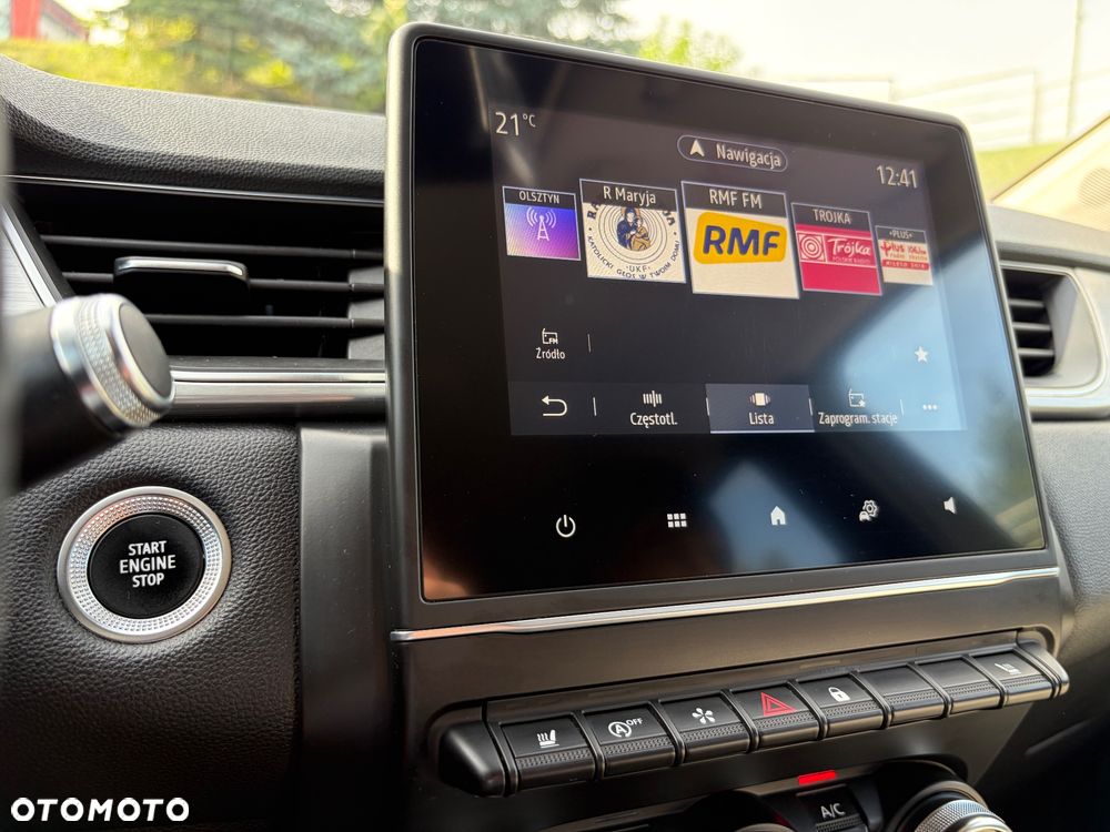 Renault Captur - 32