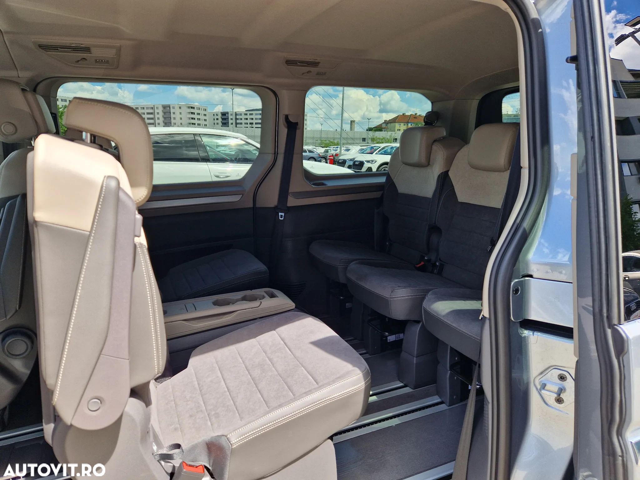 Volkswagen Multivan 2.0 TDI DSG 110KW Style - 10