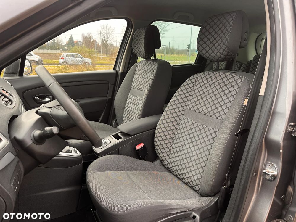 Renault Scenic 1.5 dCi Authentique - 11