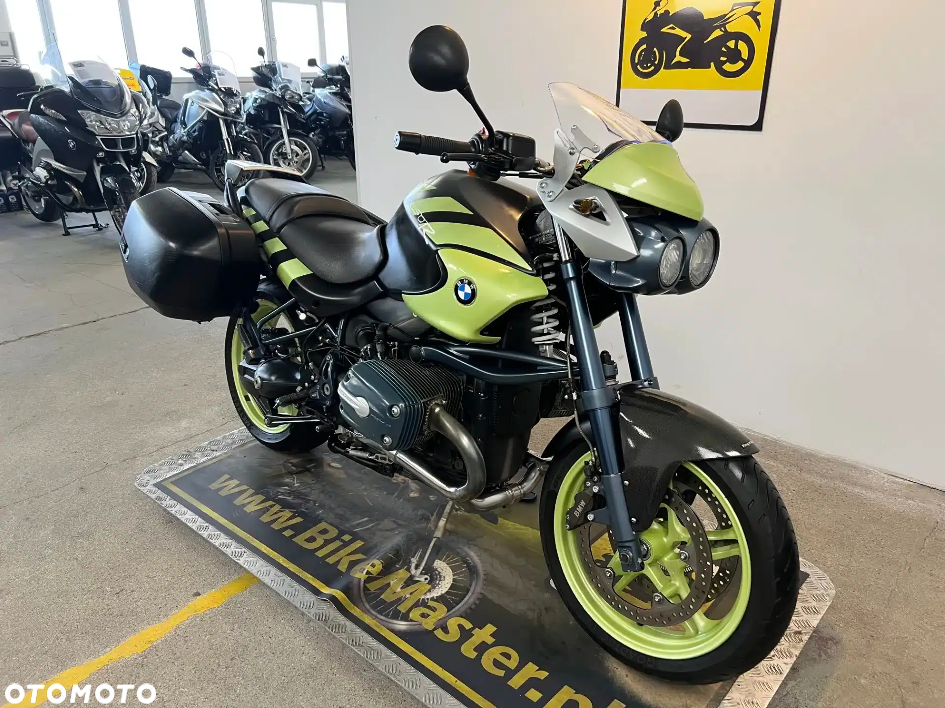 BMW R - 3