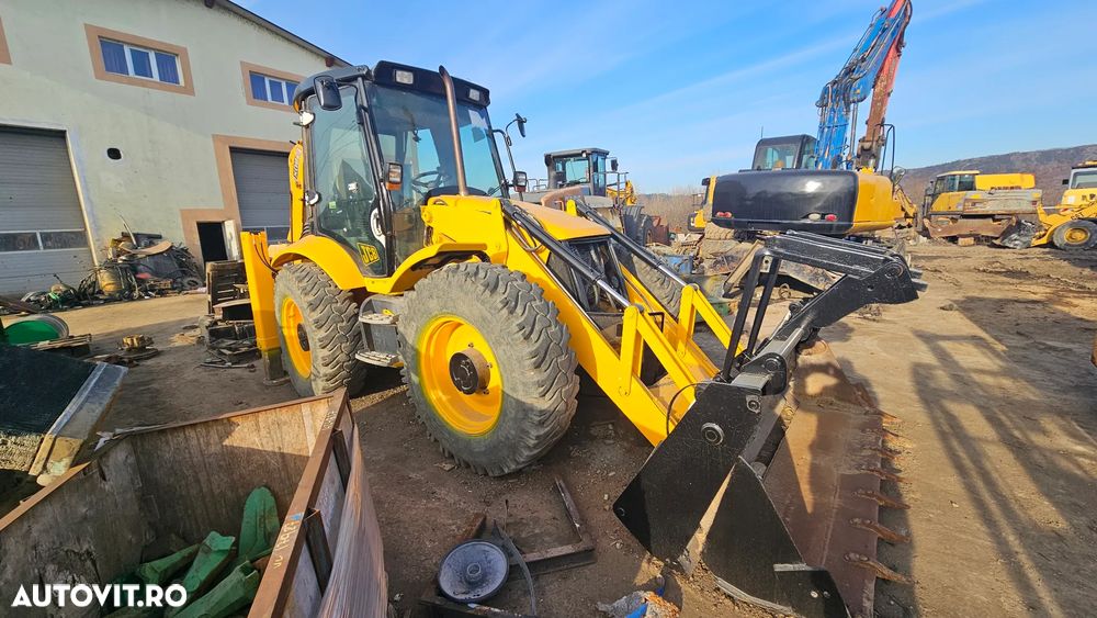 JCB 4CX Buldoexcavator - 1