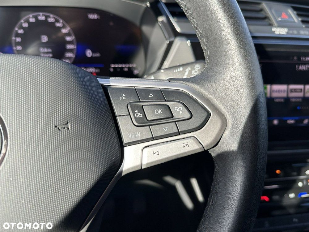 Volkswagen Touran 2.0 TDI BMT Comfortline Plus DSG - 25