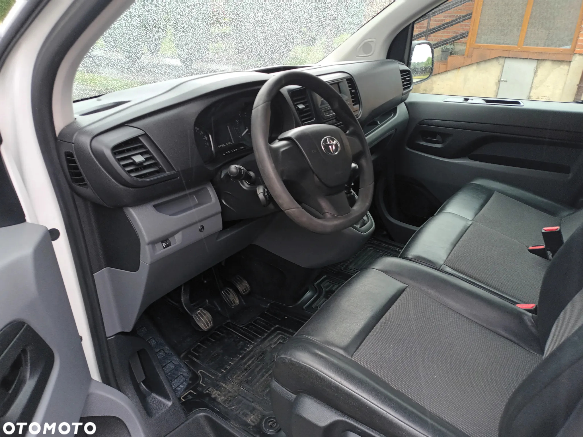 Toyota PROACE - 10