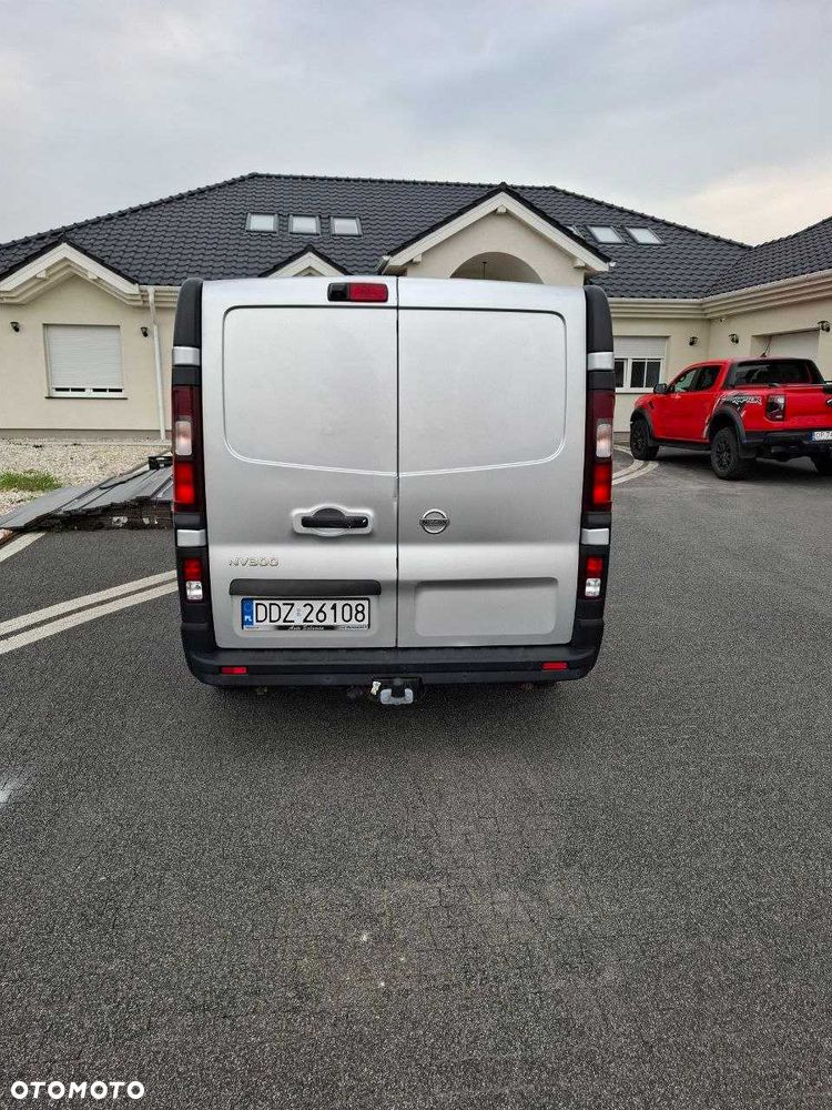 Nissan NV300 - 4