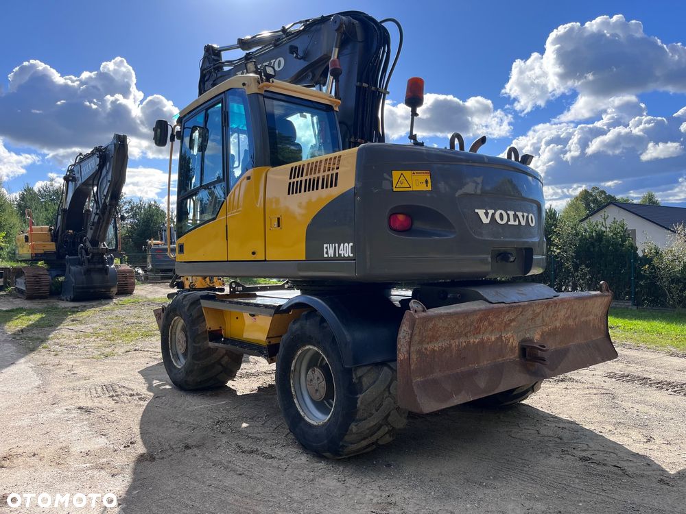 Volvo EW140C - 3