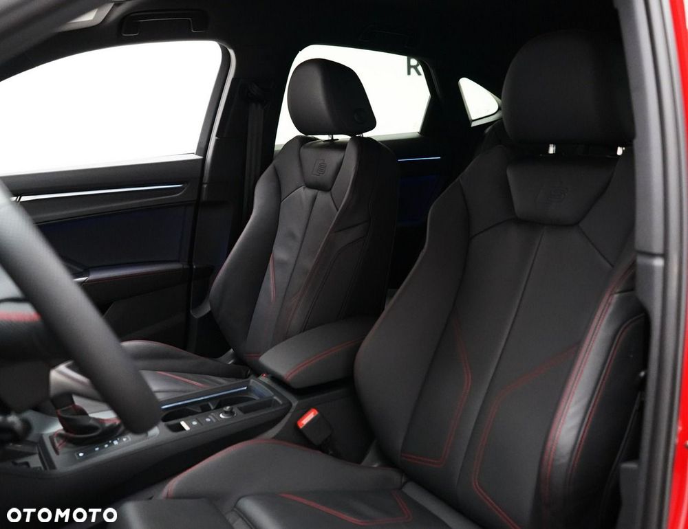 Audi Q3 Sportback - 23