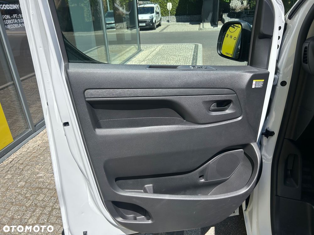 Opel Vivaro - 13