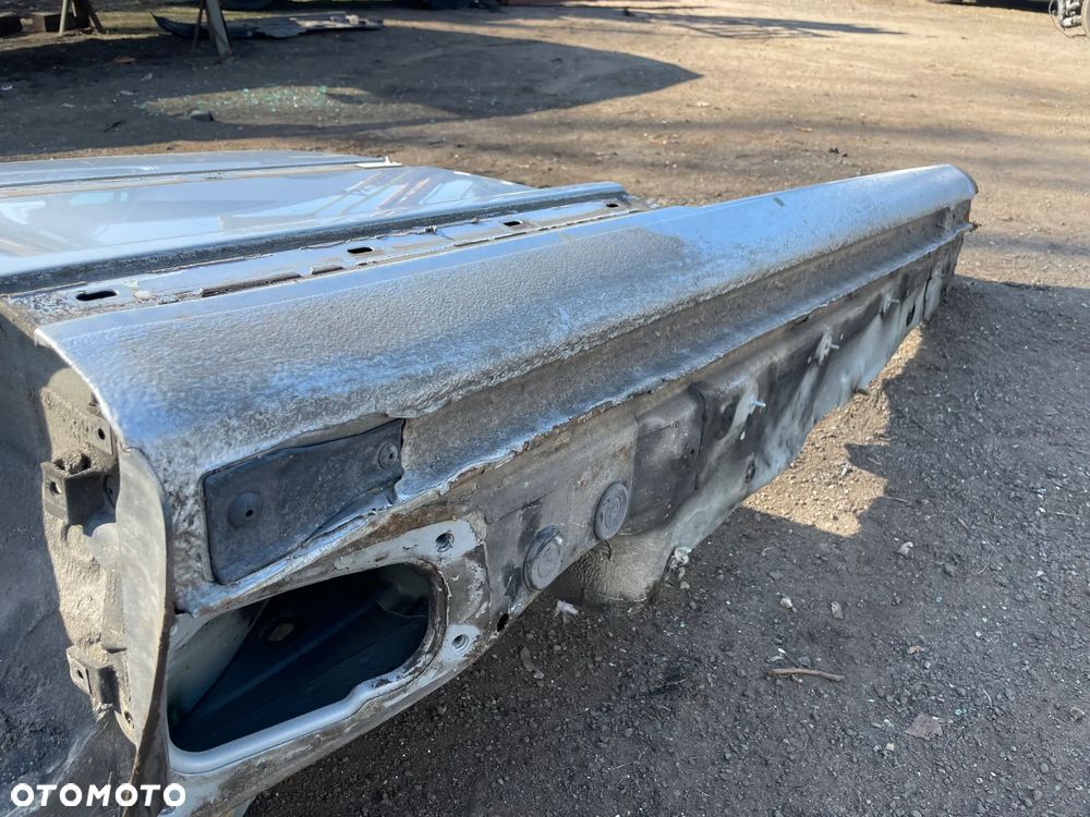 BŁOTNIK ĆWIARA PRAWY TYŁ AUDI A3 8P 3D - 3