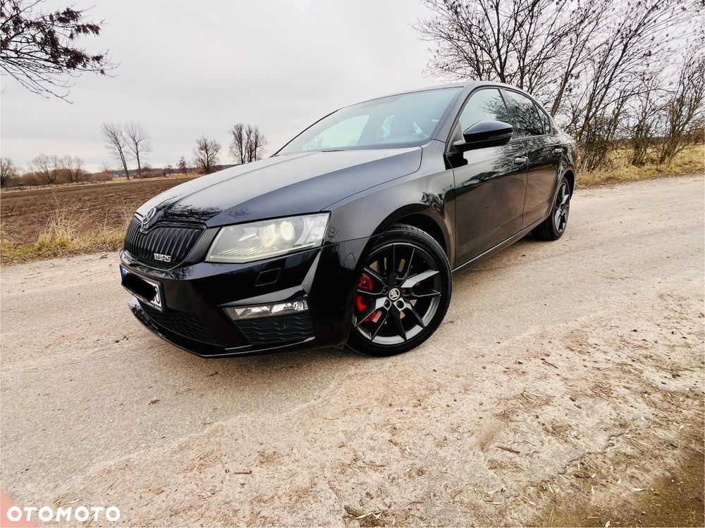 Skoda Octavia 2.0 TDI DSG RS - 2