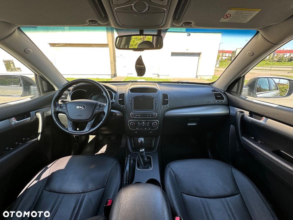 Kia Sorento 2.0 CRDi Voyage 2WD - 28