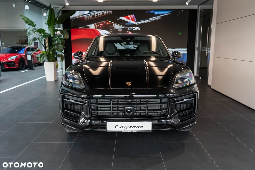 Porsche Cayenne E-Hybrid PHEV - 3