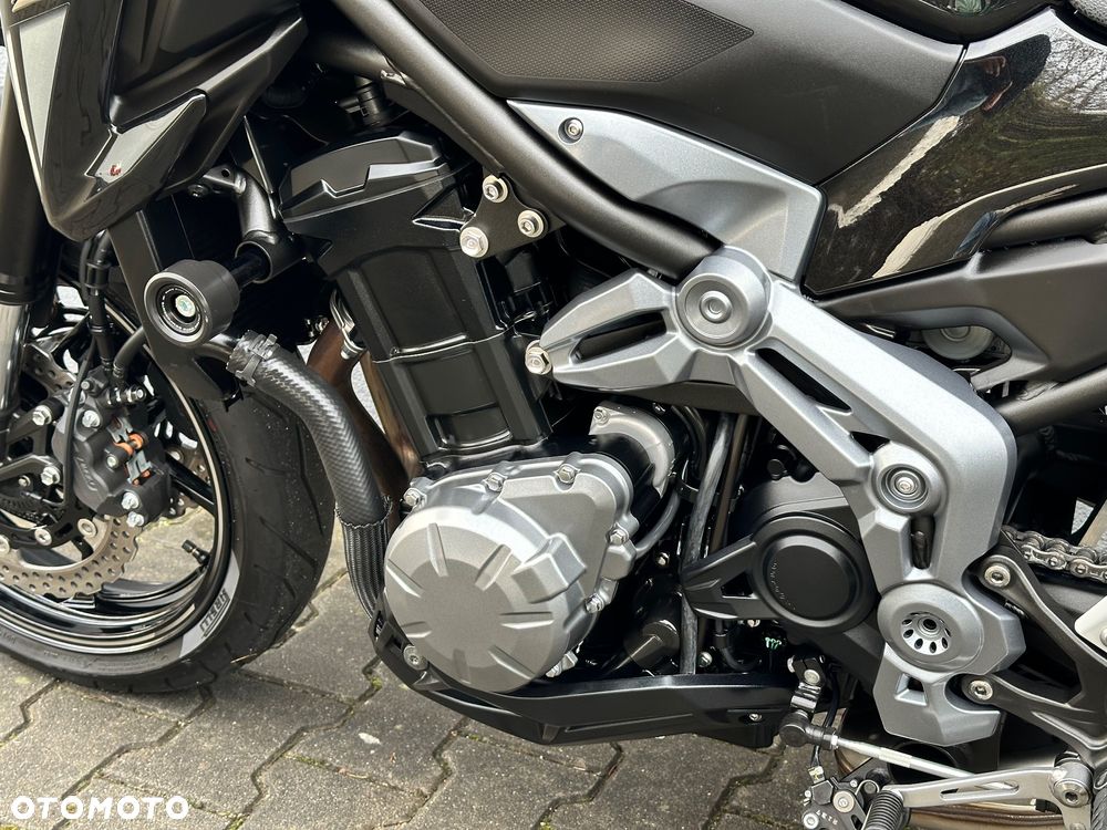 Kawasaki Z 900 - 17