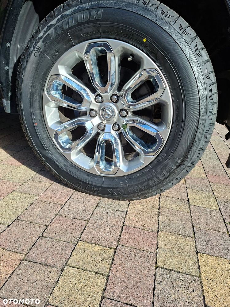 RAM 1500 Crew Cab Sport - 19