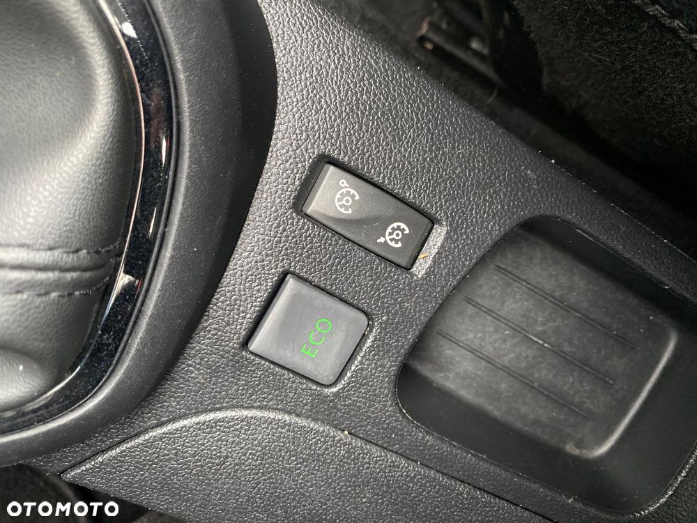 Renault Captur (ENERGY) TCe 90 LIFE - 32